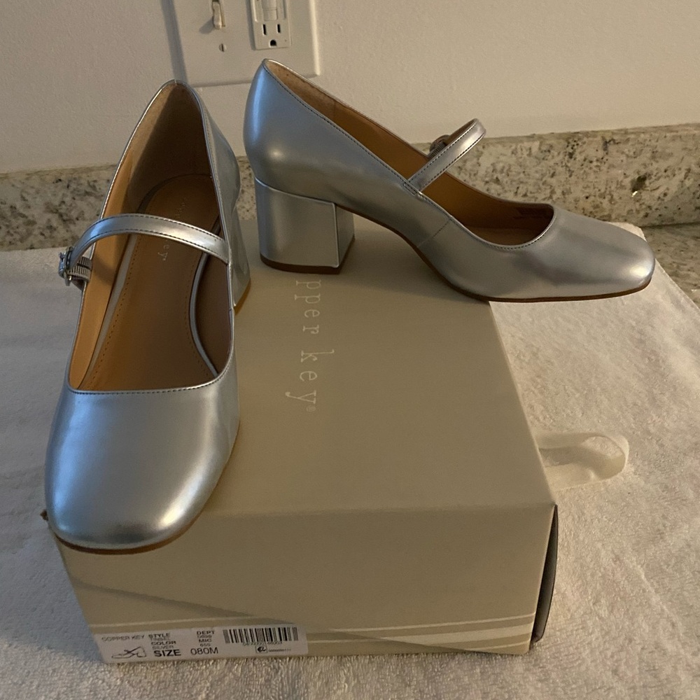 NEW COPPER KEY TINSEL MARYJANE SZ 8